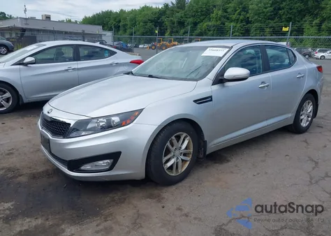 2013 Kia Optima Lx z USA, uszkodzony, nr VIN KNAGM4A71D5442670